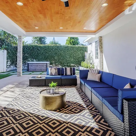 New 5 Bed W/Hot Tub Close To Universal Sleeps 12